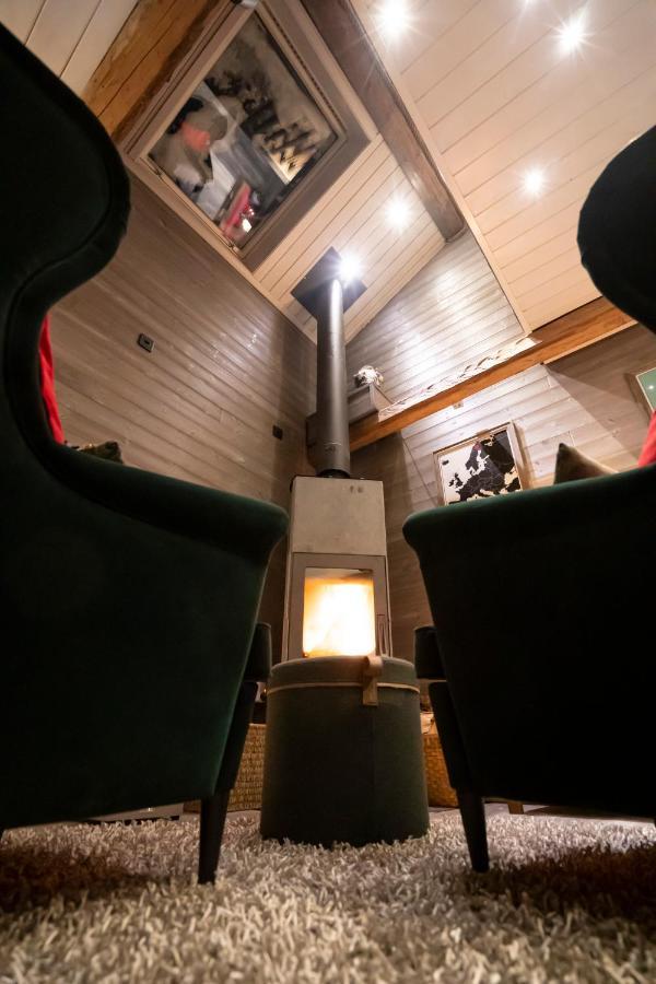 Lapland Guesthouse Kangos エクステリア 写真